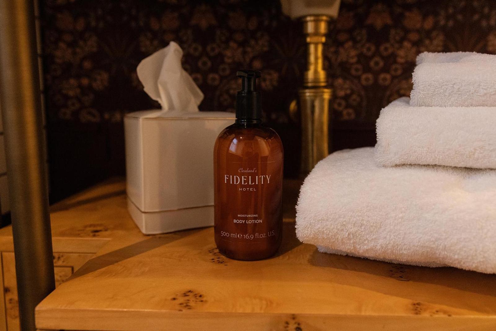 Fidelity Hotel Cleveland Luaran gambar
