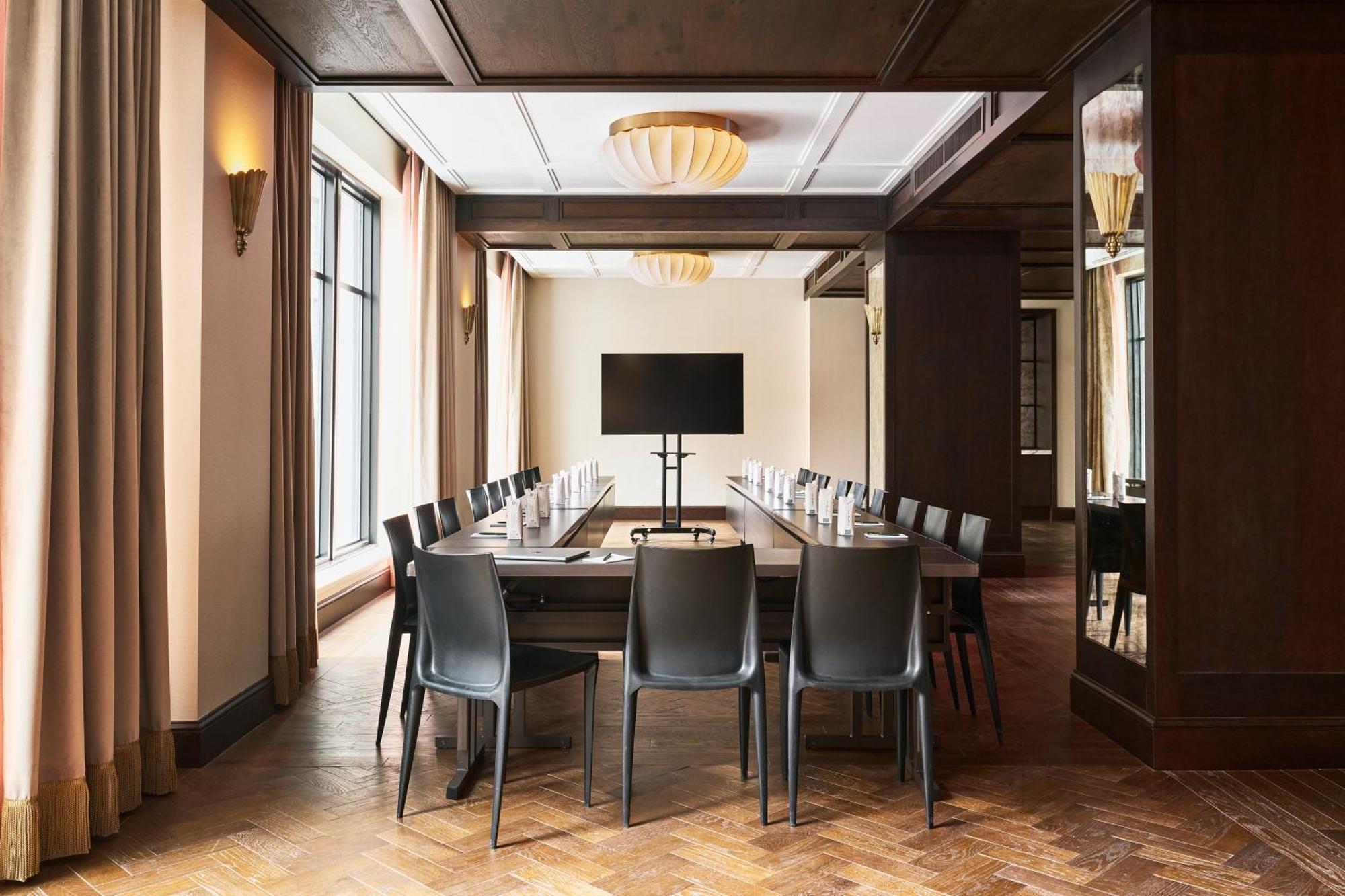 Fidelity Hotel Cleveland Luaran gambar